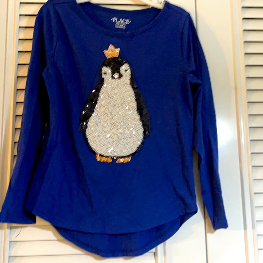 Girl’s S (5/6) long sleeve Penguin sequin T